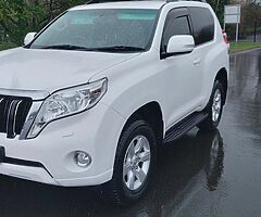 2015 Toyota Landcruiser - Image 3/10