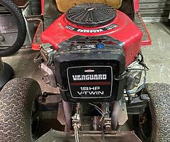 Ride on lawnmower