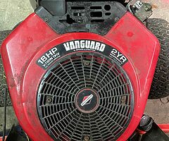 Ride on lawnmower