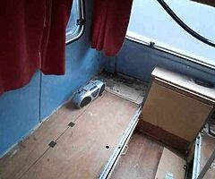 Caravan - Image 4/10
