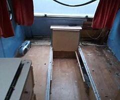 Caravan - Image 5/10