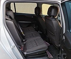 Opel Zafira-2012. 2.0L Diesle - Image 5/10