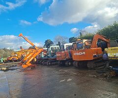 DIRECT HITACHI DIGGER EXPORTERS