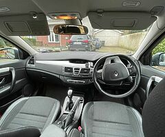Renault Laguna 2009 2.0 tdi - Image 5/5