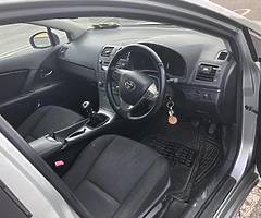 Toyota avensis - Image 7/10