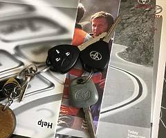 Toyota avensis - Image 10/10