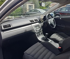 2007 Passat 1.6 petrol - Image 5/6