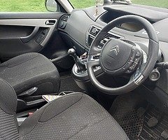 Seven Seater  Family Car