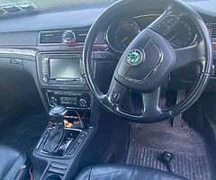 Skoda Superb - Image 5/7