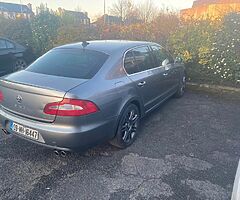 Skoda Superb - Image 7/7