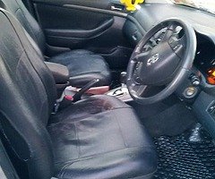 Toyota avensis 1.8 petrol Automatic - Image 4/5