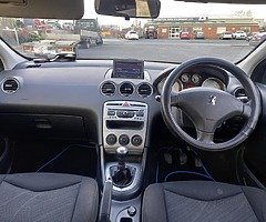10 PEUGEOT 308 1.6HDI NCT 08/22 - Image 7/9