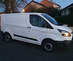 152  Ford custom van