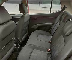 Hyundai i10 - Image 8/10
