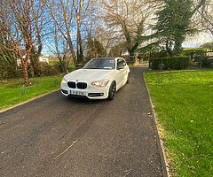 BMW 114i sport - Image 3/5