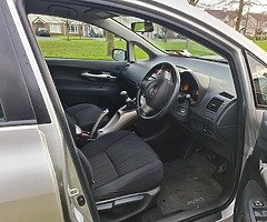 Toyota Auris 1.4 Hatchback Nct 03/2023