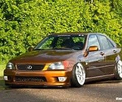 Lexus is200 or lexus ls400 wanted