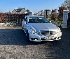 2010 e200 merc car for sale - Image 6/6