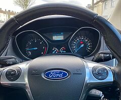 Ford Focus Zetec 1.6 TDCI - Image 3/4