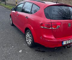 Seat altea xl 2010 1.9 with van Tax & doe ￼1400€￼ - Image 4/10