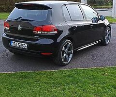 VW Golf 1.6TDi Bluemotion - Image 3/8
