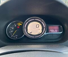 Renault Megane 1.5 dci - Image 4/5