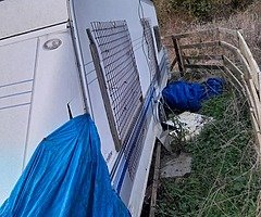 Caravan - Image 6/10
