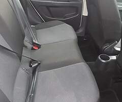 Beautiful  skoda citigo 162 for sale in great condition  automatic   91 000 km on it white - Image 7/10