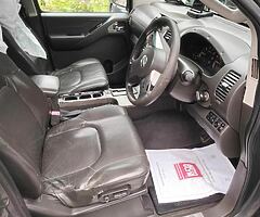 Nissan Navara aventura - Image 6/10