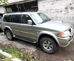 Mitsubishi Pajero Sport 07