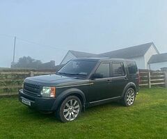 Land Rover discovery 
2008 doe 10/22
