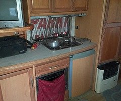 Caravan - Image 7/10
