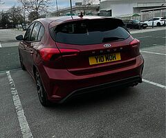 2019 Ford Focus - Image 4/10