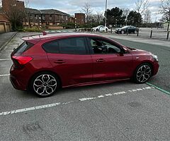 2019 Ford Focus - Image 5/10