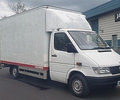 Mercedes sprinter 308 with lift box!
