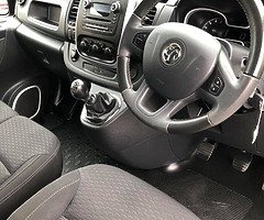 2014 Vauxhall Vivaro - Image 8/10