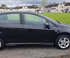 Fiat punto grande 1.2cc - Image 8/10