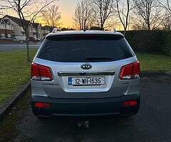 2012 kia Sorento - Image 9/10