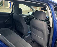2005 Volkswagen Golf