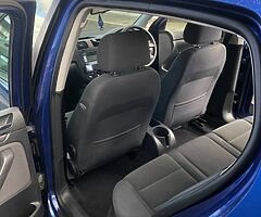 2005 Volkswagen Golf - Image 9/9