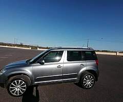 '13 Skoda Yeti Urban 2.0TDI 110hp 5 speed manual - Image 10/10