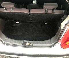 Nissan pixo 1.0  manual - Image 7/9
