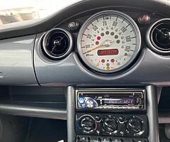 Mini cooper one 2004 nice car  - Image 6/10