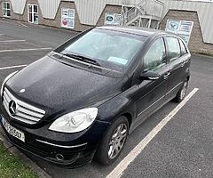 Mercedes B class automatic1.5 petrol

Class￼ - Image 5/7