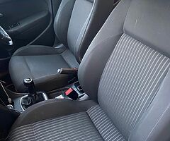 Volkswagen Polo 1.6 TDI - Image 3/9