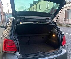 Volkswagen Polo 1.6 TDI - Image 5/9