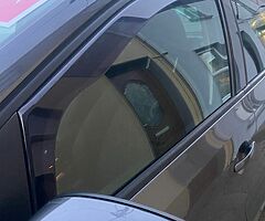 Volkswagen Polo 1.6 TDI - Image 7/9