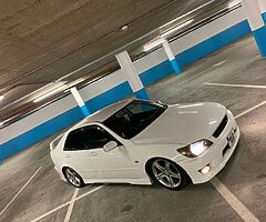 Toyota altezza
