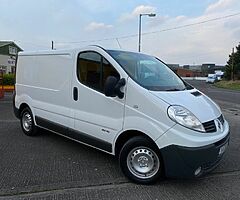 2011 RENAULT TRAFIC 2.0 DCI EXECUTIVE SAT NAV