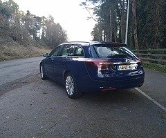 Vuxsall Insignia
